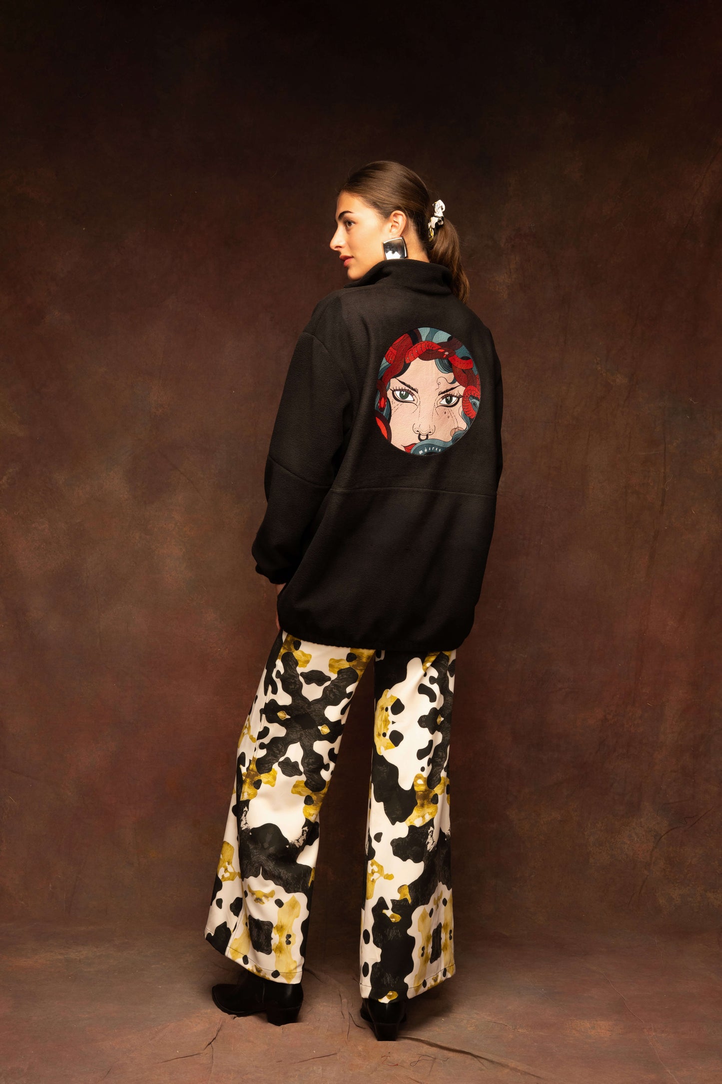 Black Unisex Sweatshirt