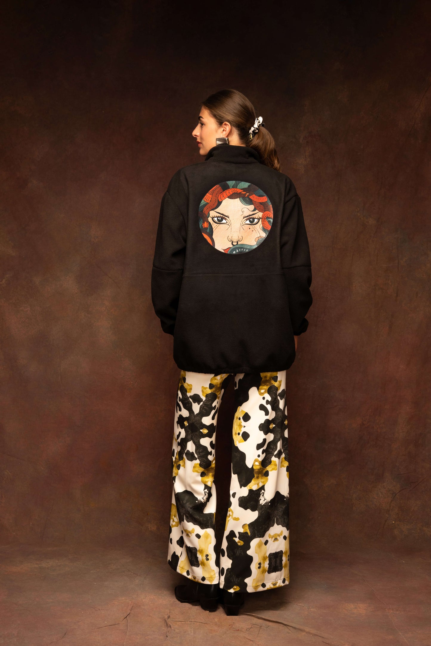 Black Unisex Sweatshirt