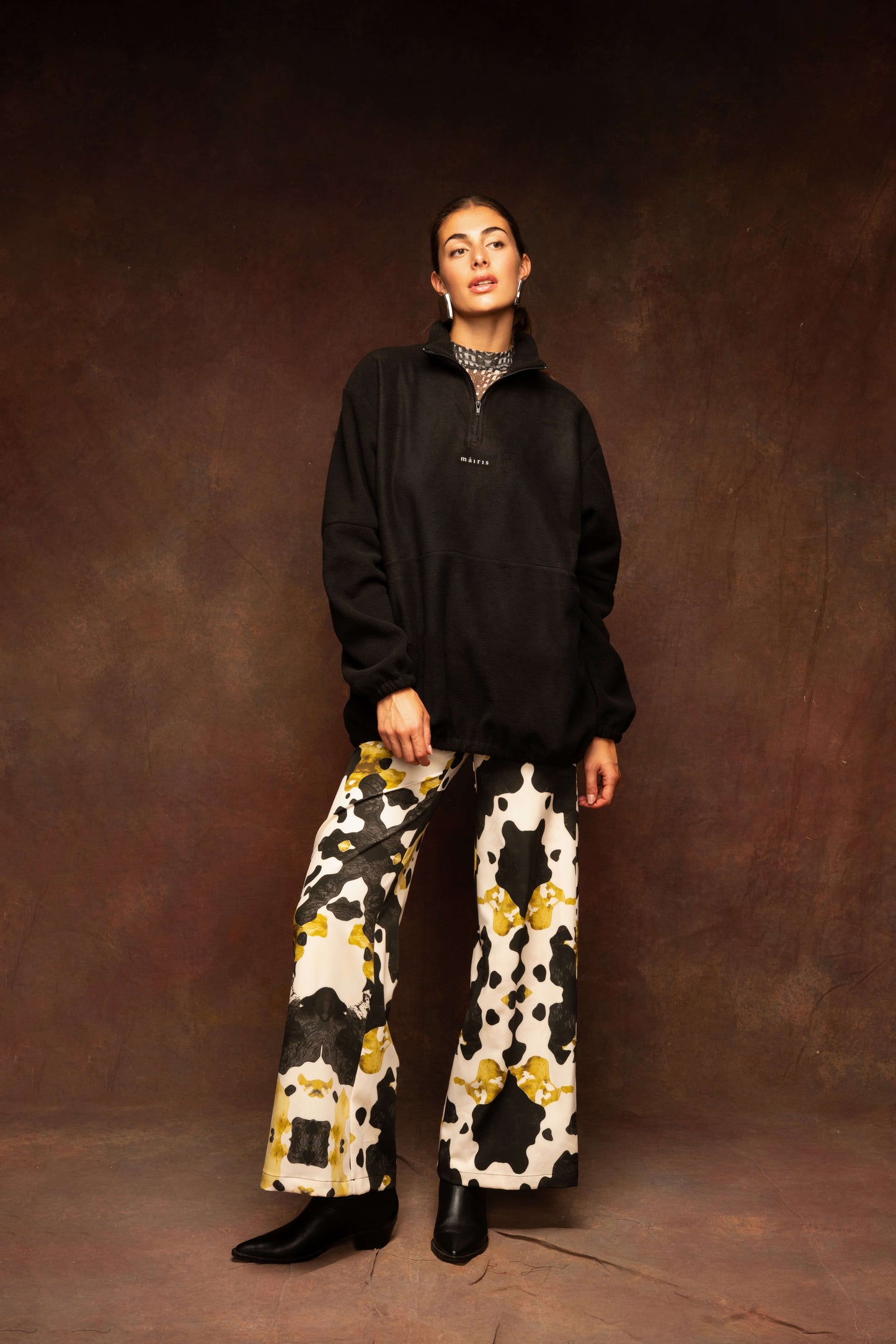 Black Unisex Sweatshirt